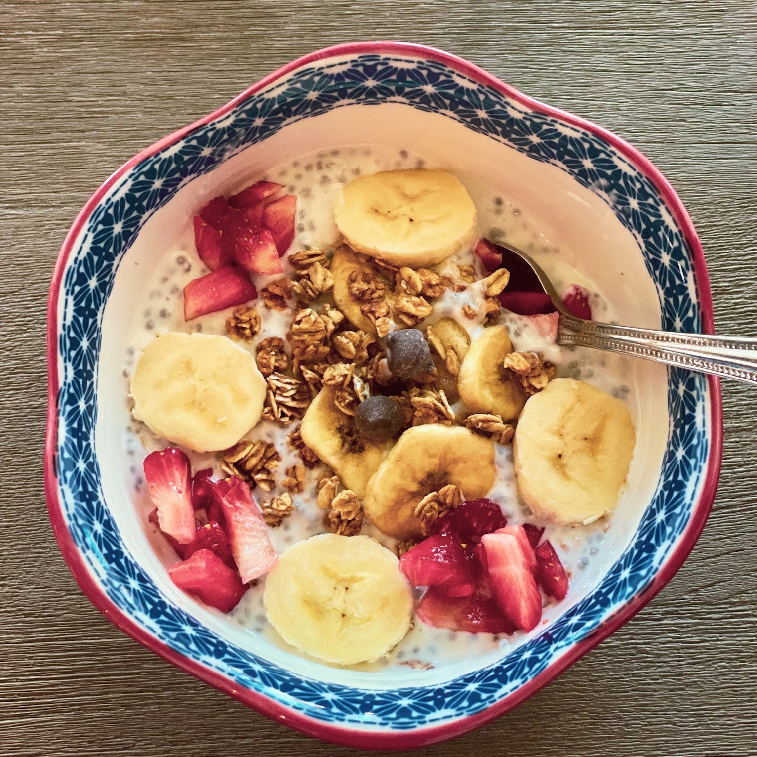 overnight chia seed and granola pudding