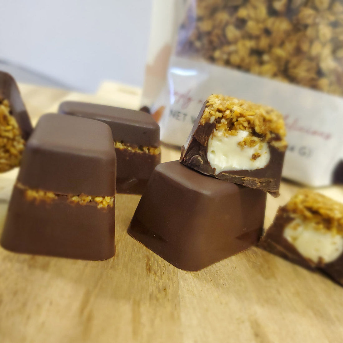 No-Bake Cheesecake Bites With Granola