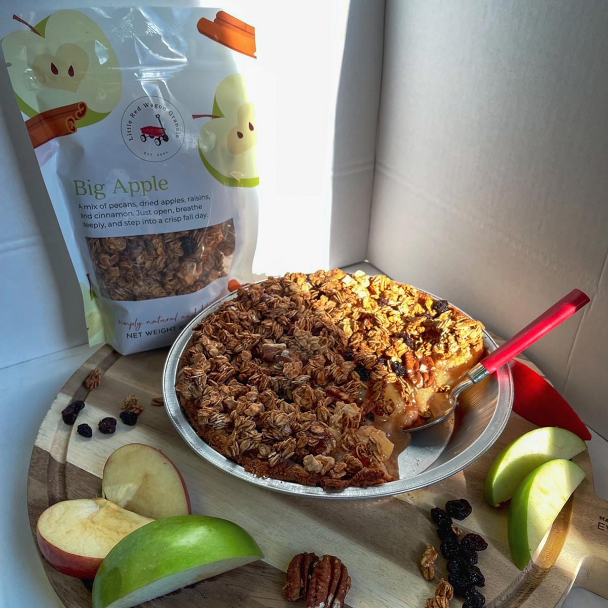 apple pie with granola